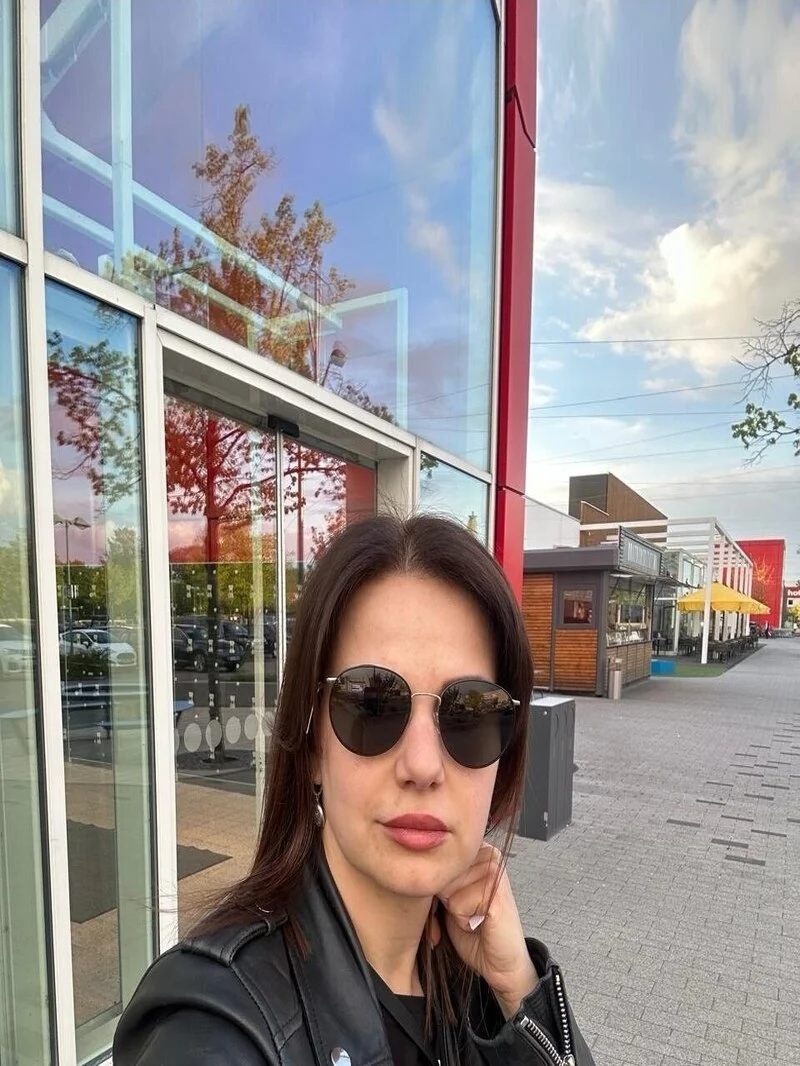 Yuliia Korshykova - Nageldesignerin in Sottrum